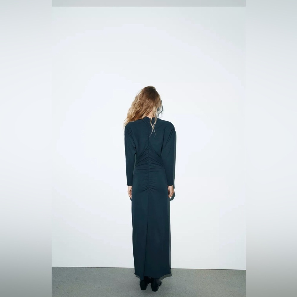 🔥🔥Zara crepe shoulder pad dress   Maxi Dress - Picture 4 of 6